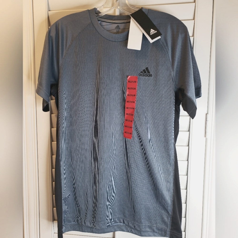 NWT Adidas Raglan Tee Sz M